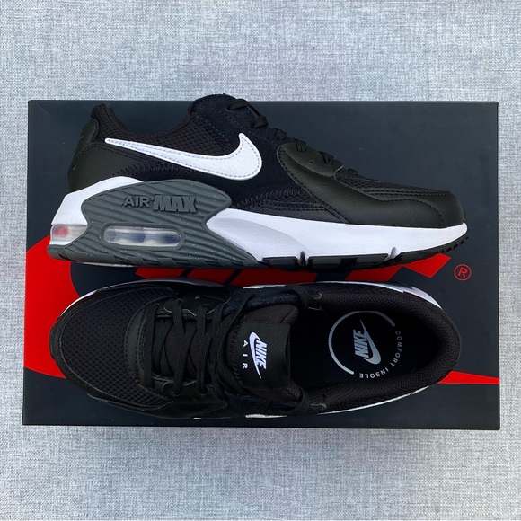 Nike Air Max Excee Women's Size 7.5 - Picture 2 of 3